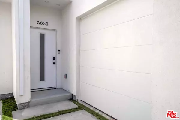 Culver City, CA 90034,5832 David Avenue #3