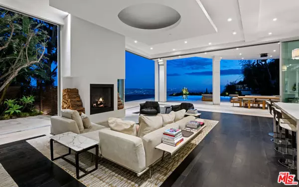 Los Angeles, CA 90069,1609 Magnetic Terrace