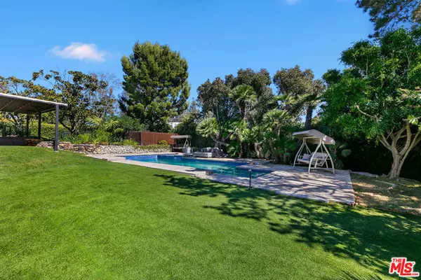 Malibu, CA 90265,6649 Zumirez Drive