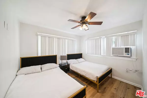 Los Angeles, CA 90037,1165 W 38th Street