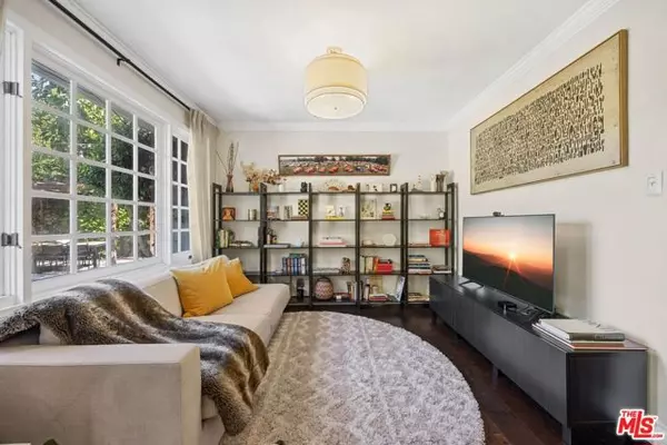 Studio City (los Angeles), CA 91604,3854 Vineland Avenue