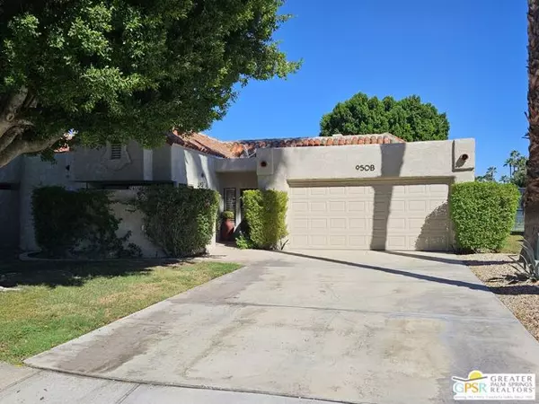 Palm Springs, CA 92264,950 Saint George Circle #B