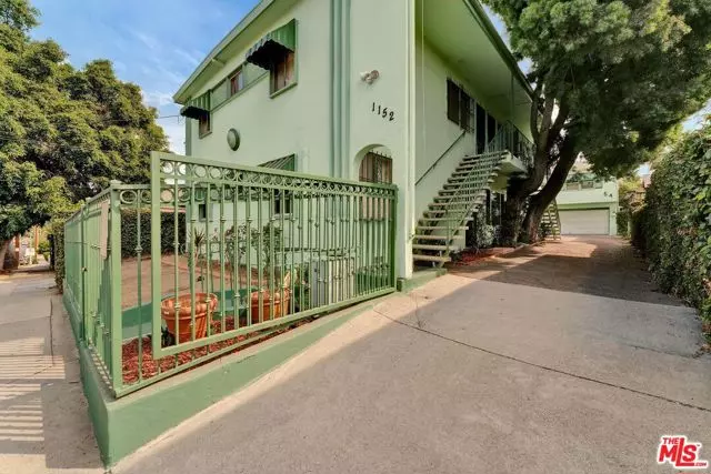Los Angeles, CA 90006,1154 Irolo St