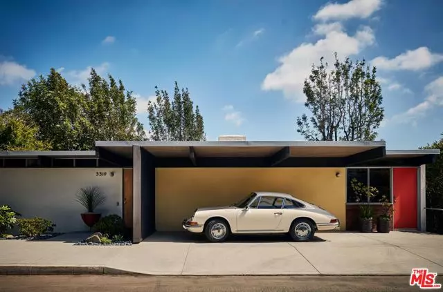 Los Angeles, CA 90068,3319 Tareco Drive
