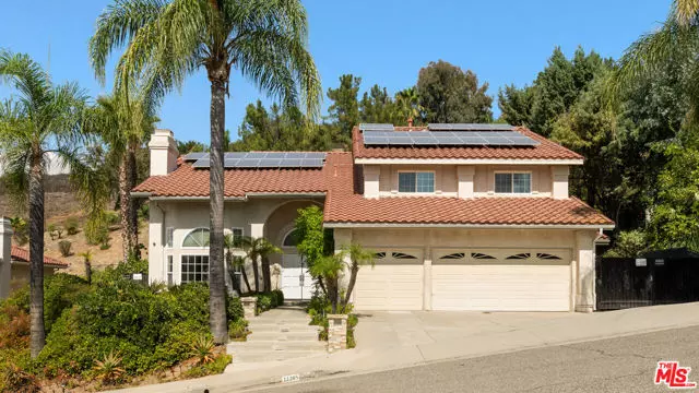 Calabasas, CA 91302,22205 Dardenne Street