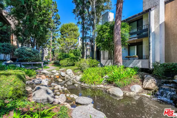 Playa Del Rey (los Angeles), CA 90293,8675 Falmouth Avenue #223