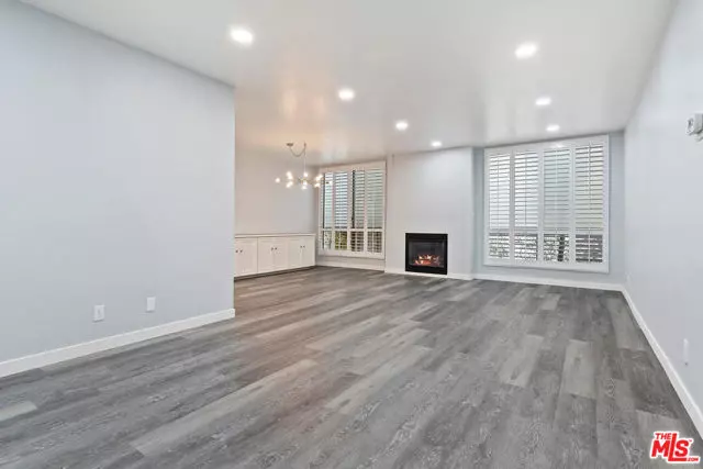 927 N Kings Road #107, West Hollywood, CA 90069