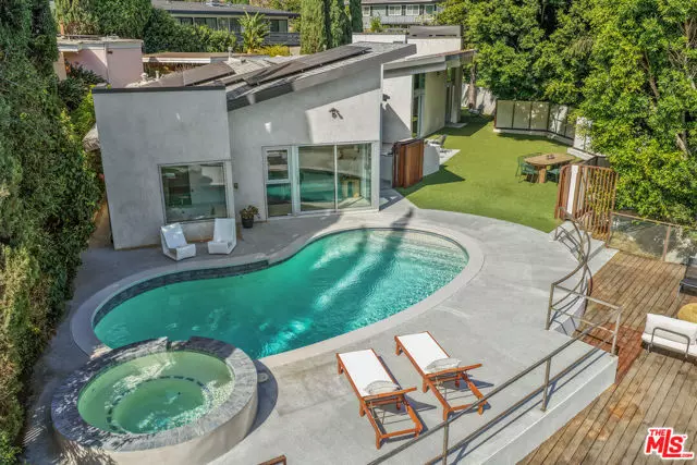 2257 Chelan Drive, Los Angeles, CA 90068
