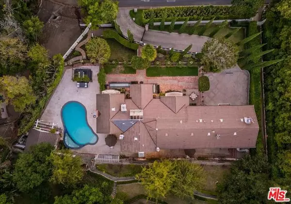 Los Angeles, CA 90077,725 N Faring Road