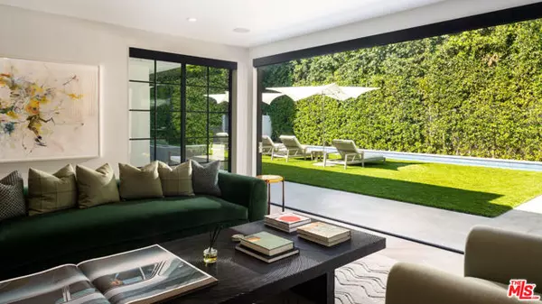 Beverly Hills, CA 90210,1719 Ambassador Avenue