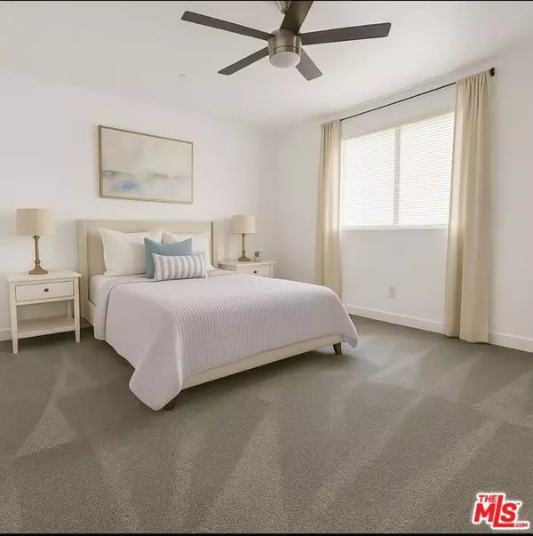 Van Nuys (los Angeles), CA 91405,13941 Sherman Way #305
