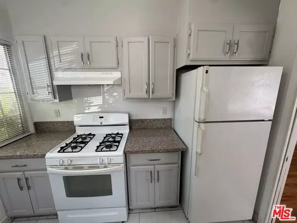 Los Angeles, CA 90035,1142 S Bedford Street