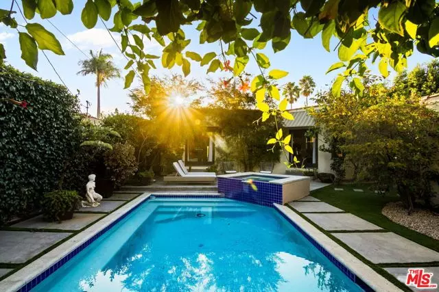 724 N Spaulding Avenue, Los Angeles, CA 90046