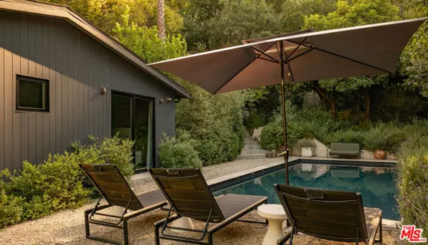 Studio City (los Angeles), CA 91604,4157 Sunswept Drive