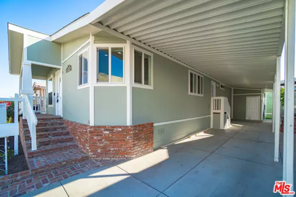 Artesia, CA 90701,19127 Pioneer Boulevard #30