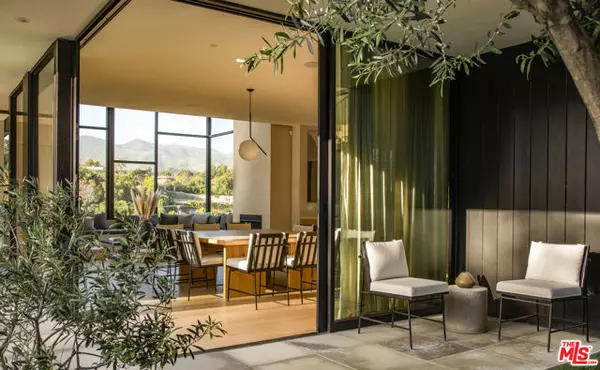 Malibu, CA 90265,28869 Selfridge Drive