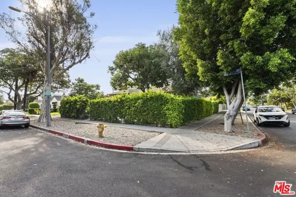 Los Angeles, CA 90035,8860 Horner Street