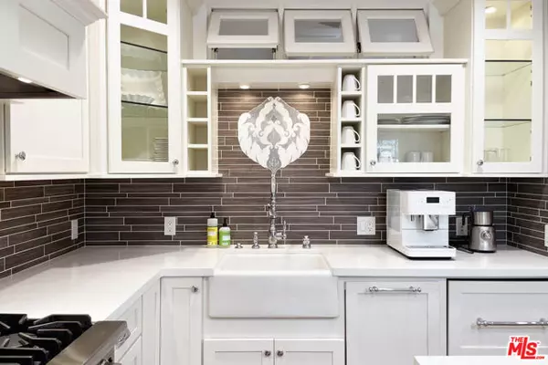 Santa Monica, CA 90403,828 5th Street #5