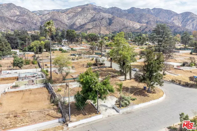 Altadena, CA 91001,71 Laurel Drive