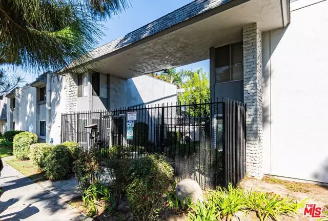 5500 Ackerfield Avenue #104, Long Beach, CA 90805