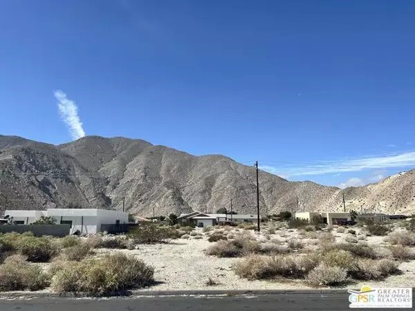 Palm Springs, CA 92262,1 La Vida Drive