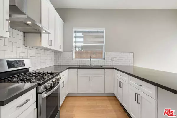 Los Angeles, CA 90016,5461 Geer Street