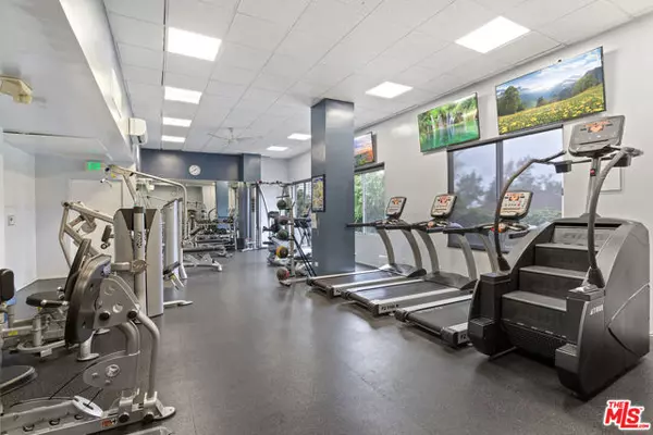 Los Angeles, CA 90024,10501 Wilshire Boulevard #1605