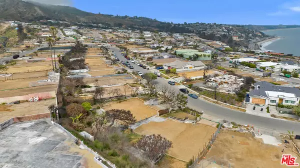 Malibu, CA 90265,3753 Malibu Vista Drive