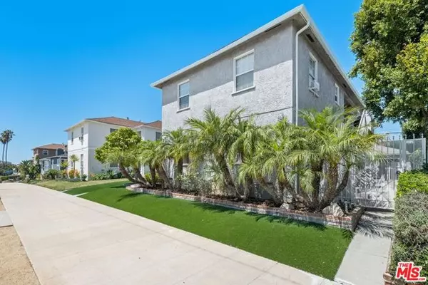 Los Angeles, CA 90043,5909 Overhill Drive