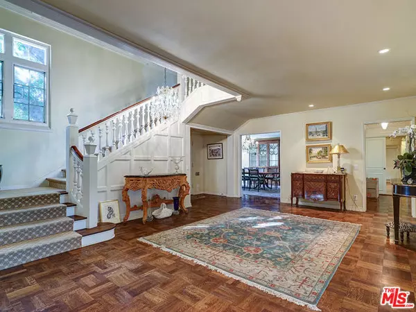 Los Angeles, CA 90004,322 N June Street