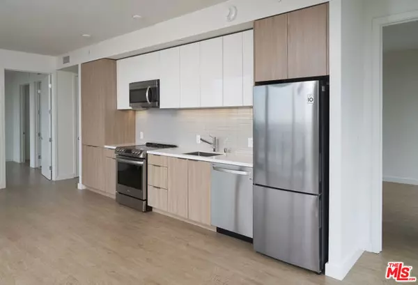 Los Angeles, CA 90025,11750 Wilshire Boulevard #1612