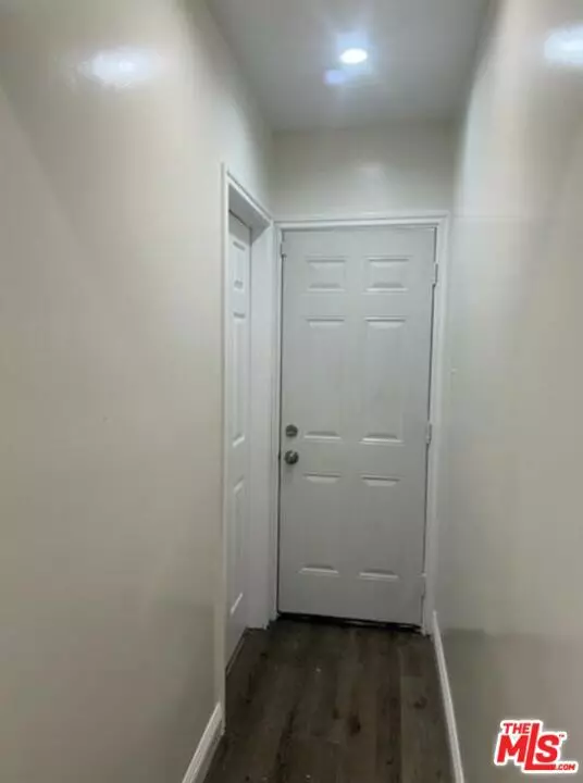 Los Angeles, CA 90011,1402 E 57th Street