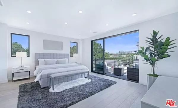 Culver City, CA 90230,4710 Berryman Avenue