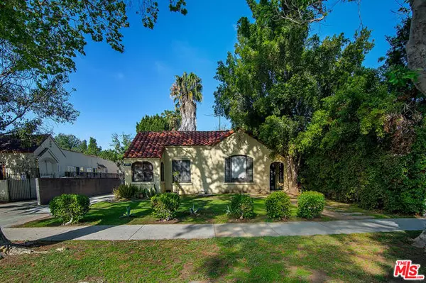 West Hollywood, CA 90046,1015 N MARTEL Avenue