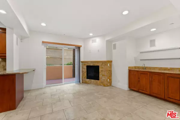 Pacific Palisades (los Angeles), CA 90272,16123 W Sunset Boulevard #101