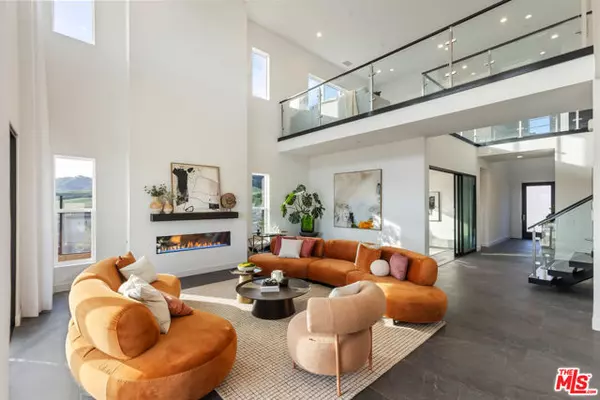 20668 W Hummingbird Court, Porter Ranch (los Angeles), CA 91326