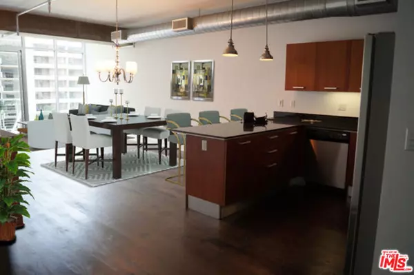 Los Angeles, CA 90015,645 W 9th Street #635