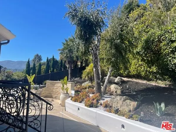 Mill Valley, CA 94941,11 Sky Road