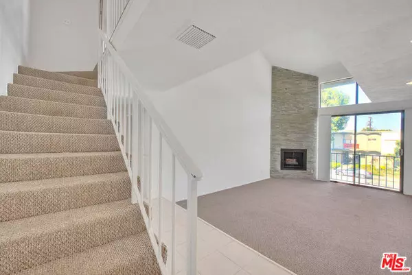 4311 Colfax Avenue #215, Studio City (los Angeles), CA 91604