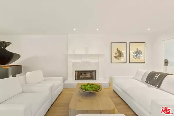 Tarzana (los Angeles), CA 91356,5020 Bilmoor Avenue