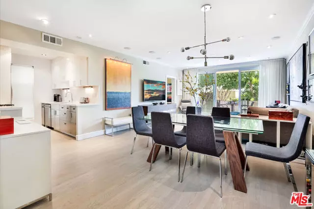 874 Hammond Street #6, West Hollywood, CA 90069