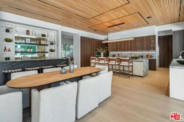 Los Angeles, CA 90049,12227 Tweed Lane