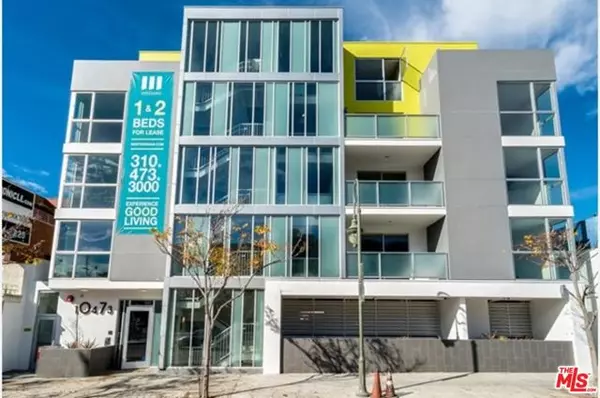 10473 Santa Monica #ph5, Los Angeles, CA 90025