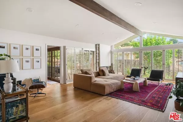 4748 Round Top Drive, Los Angeles, CA 90065