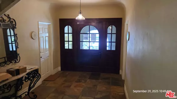 Santa Monica, CA 90403,1147 6th Street