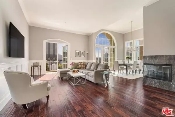 11500 San Vicente Boulevard #522, Los Angeles, CA 90049