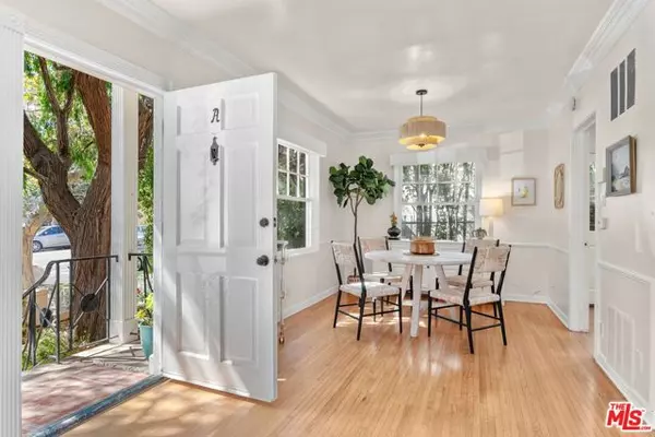 817 6th Street #A, Santa Monica, CA 90403