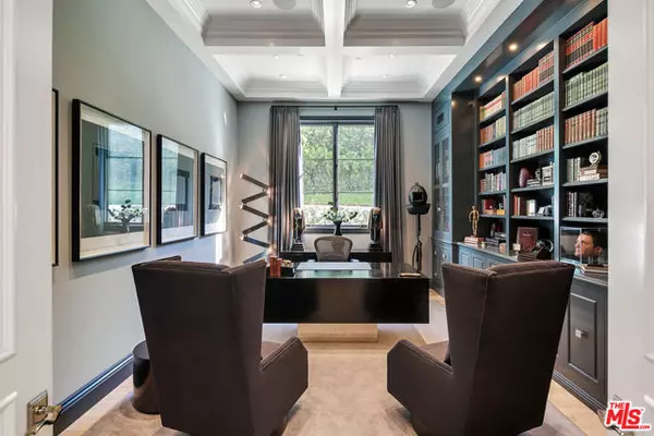 Beverly Hills, CA 90210,9520 Hidden Valley Road