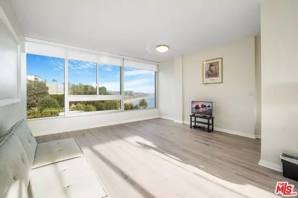Pacific Palisades (los Angeles), CA 90272,17350 W Sunset Boulevard #PH2