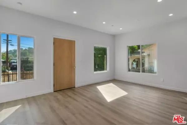 Los Angeles, CA 90042,414 S Avenue 56